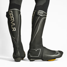 SPATZ 'GRAVLR' Overshoes. Rugged and warm with a full zipper opening. #GravlR